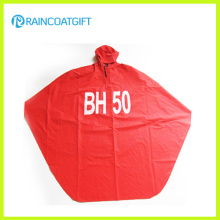 Poncho de pluie à capuchon de PVC rouge adulte de polyester Rpy-062